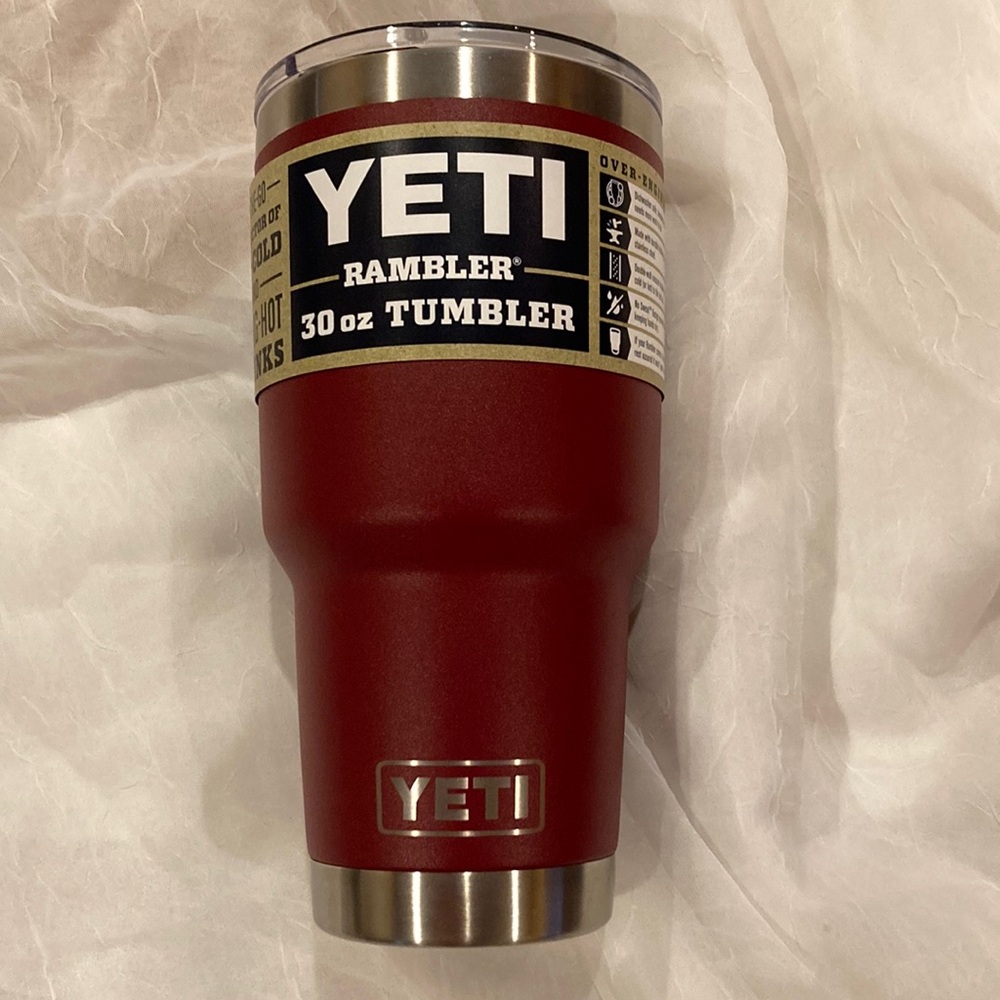 YETI Rambler 30 oz Tumbler - Harvest Red
